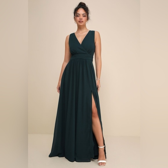 LULU’S Thoughts Of Hue Emerald Green Surplice Maxi Dress - Picture 5 of 11
